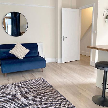 1 Ashford Road Guesthouse Redhill  Ngoại thất bức ảnh