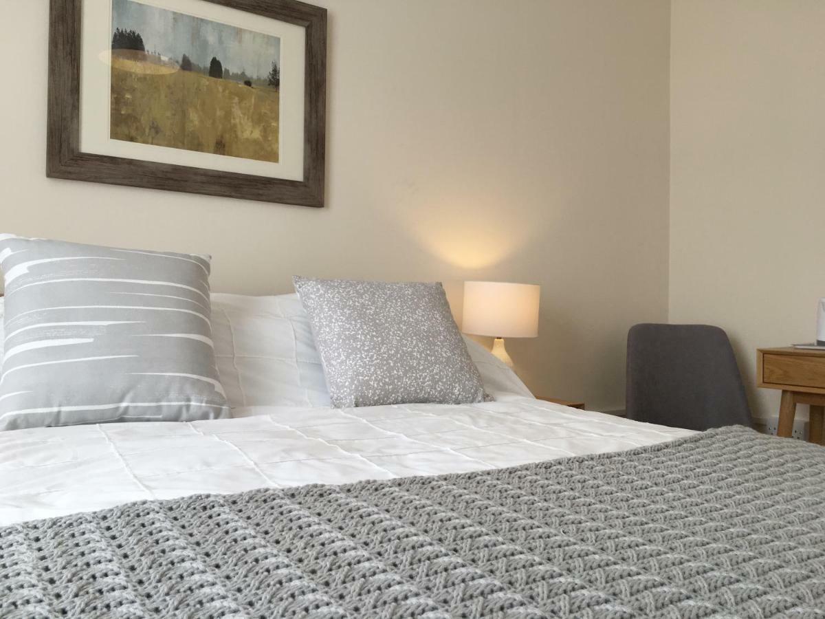 1 Ashford Road Guesthouse Redhill  Ngoại thất bức ảnh