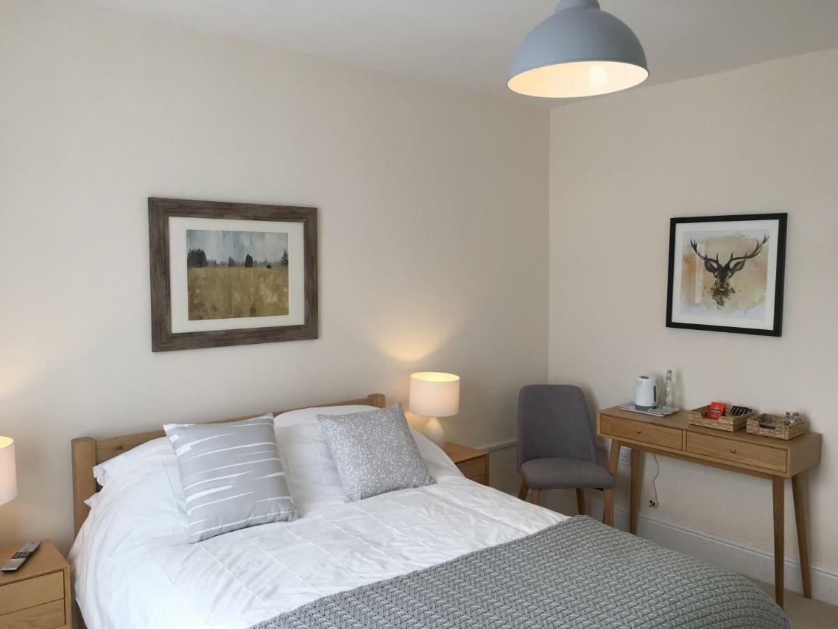 1 Ashford Road Guesthouse Redhill  Ngoại thất bức ảnh